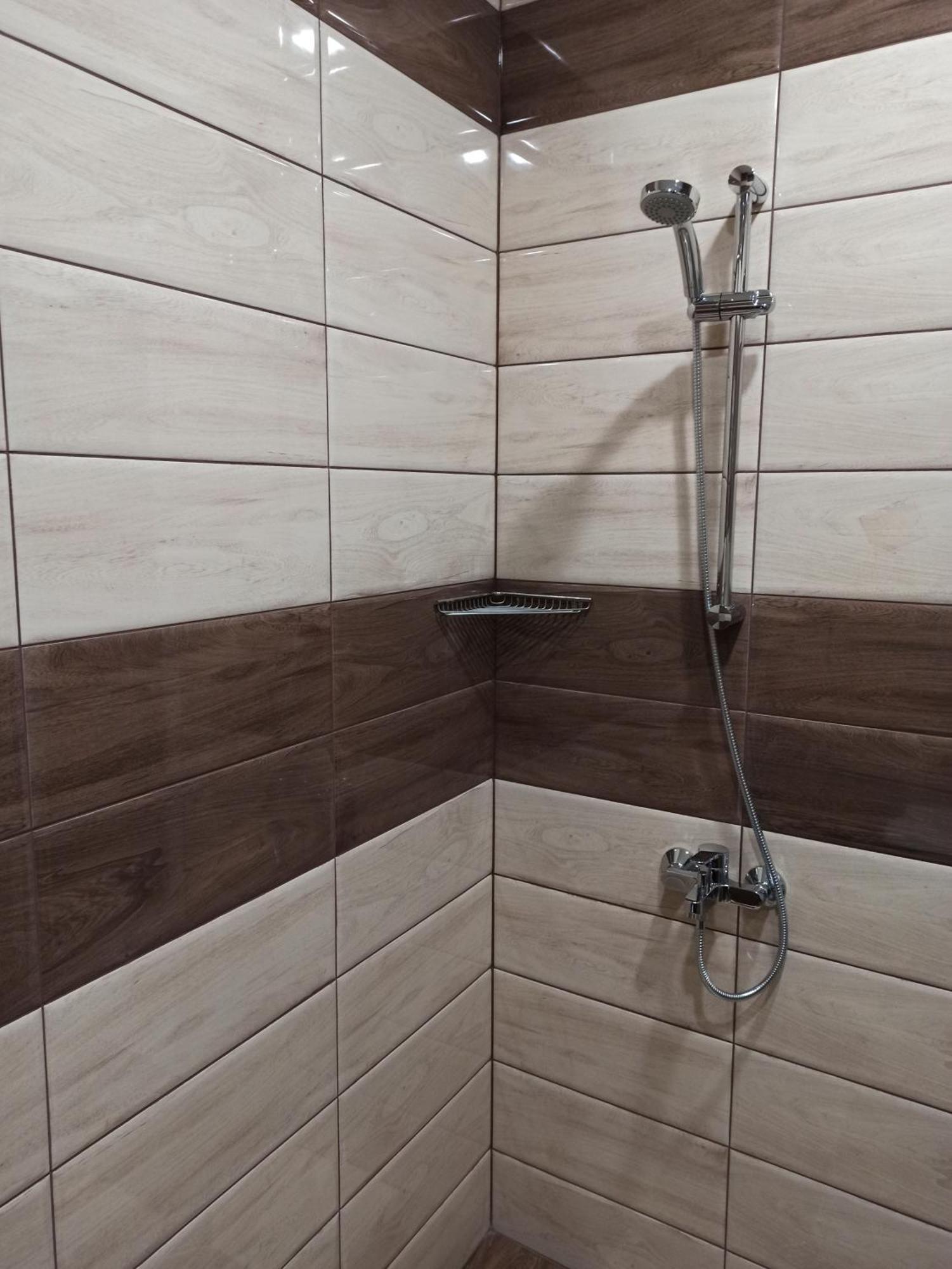 Хотел Театъръ Hotell Pleven Exteriör bild