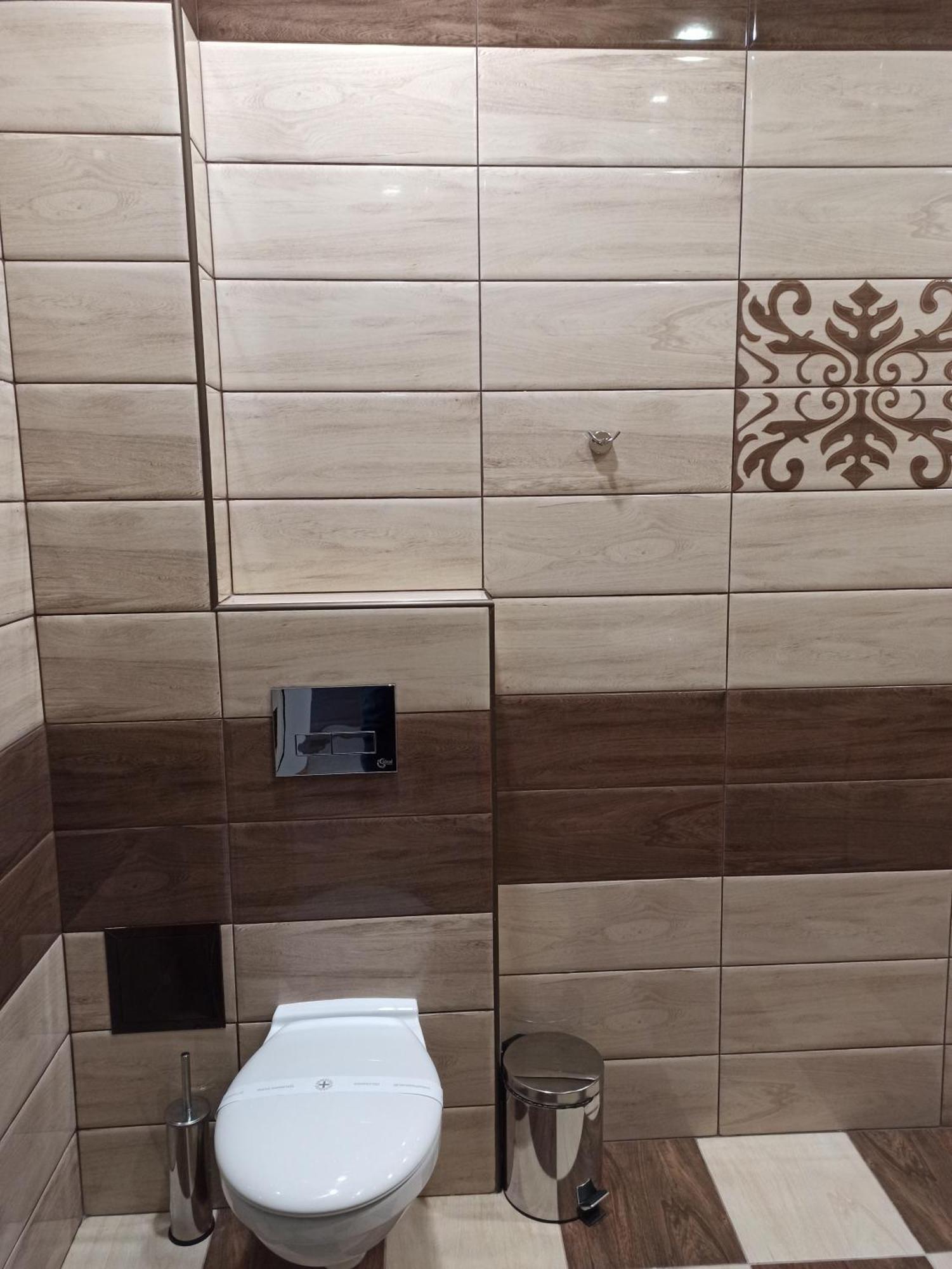 Хотел Театъръ Hotell Pleven Exteriör bild